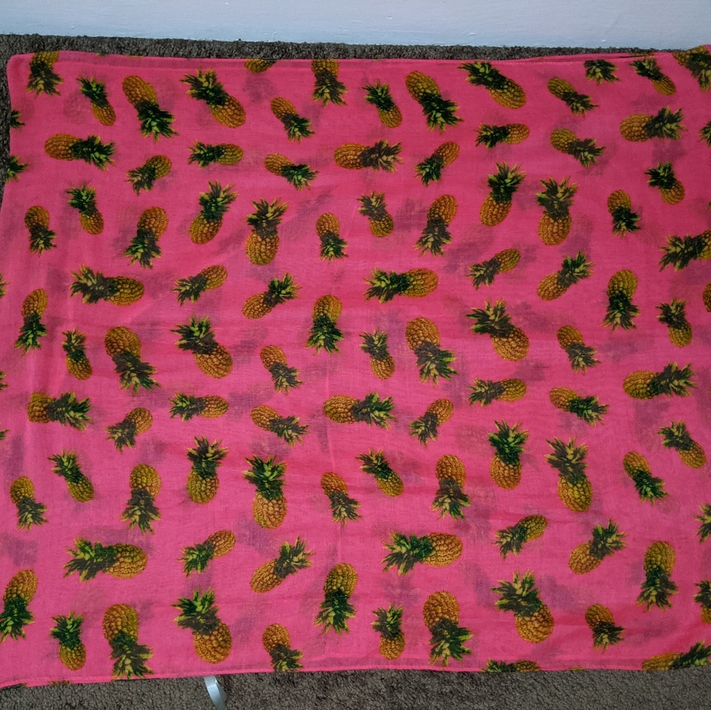Charlotte Russe Pineapple Scarf